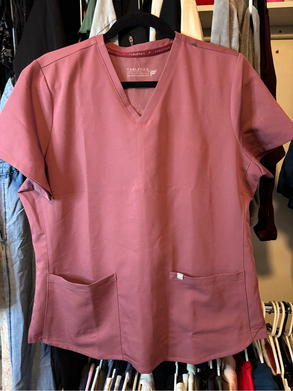 Fabletics Women's V-Neck Scrub Top - Dusty Rose
